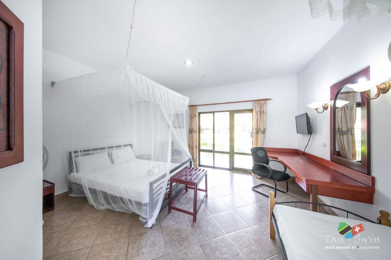 Tan-Swiss Lodge Mikumi Kültér fotó