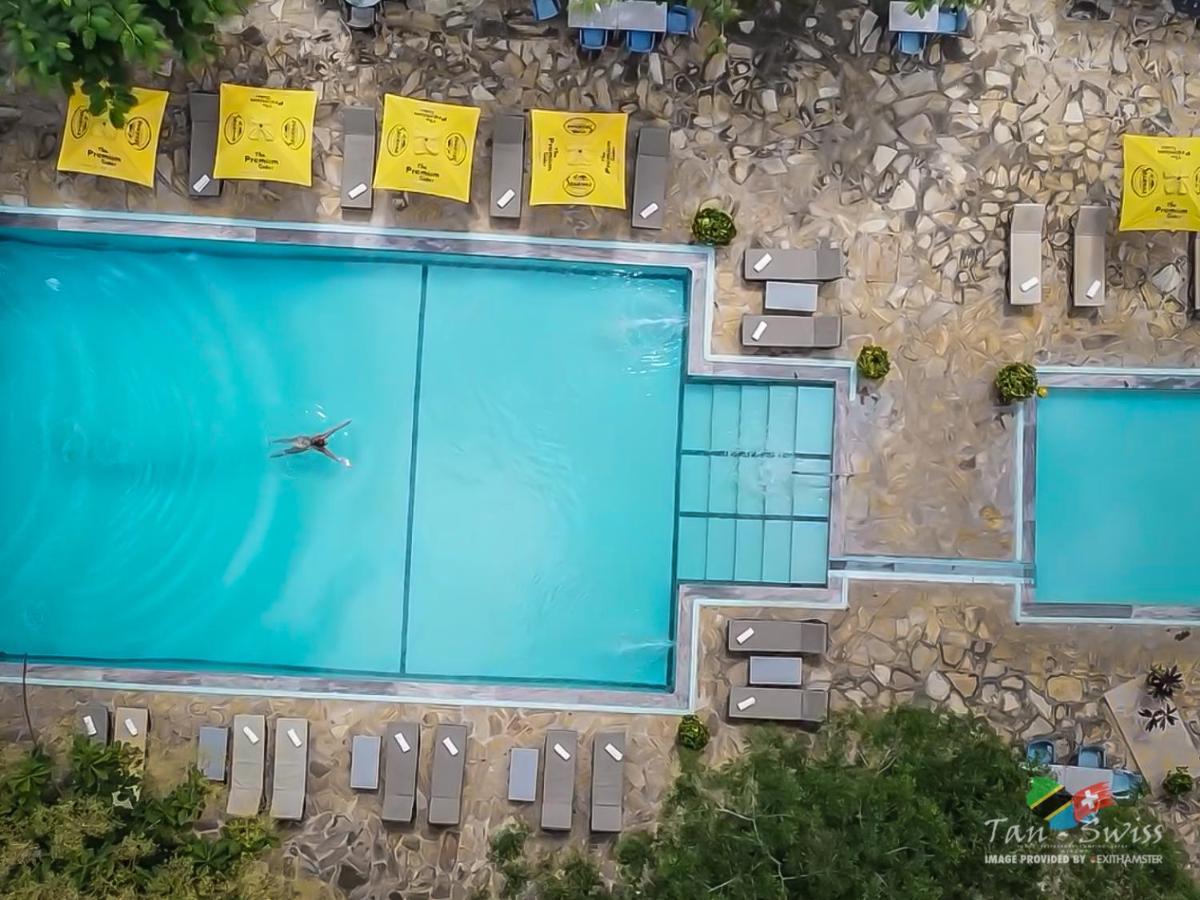 Tan-Swiss Lodge Mikumi Kültér fotó